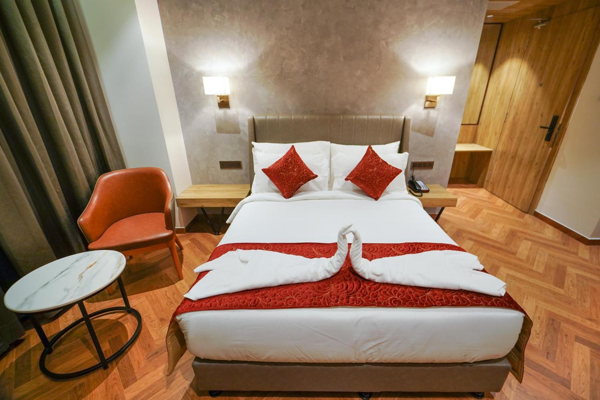 Hotel Park Inn Nellore - Near The Hospital & Highway 外观 照片