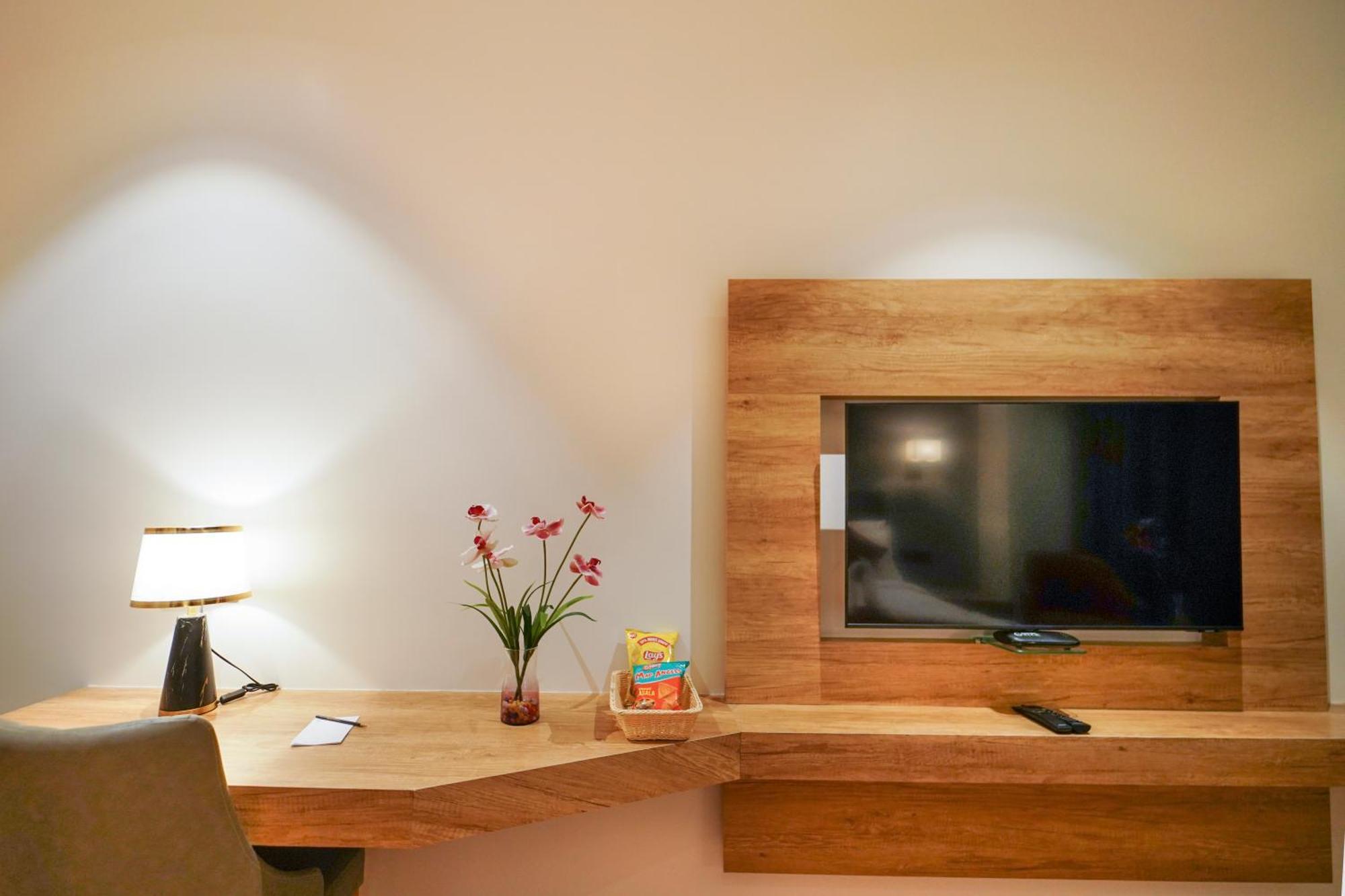 Hotel Park Inn Nellore - Near The Hospital & Highway 外观 照片